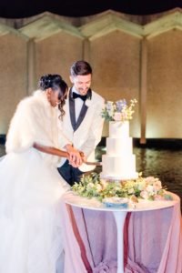 CharlottesvilleWeddingPhotographer-KingFamilyVineyardPhotography-ManaliPhotography-_0230